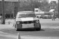 1976-05-09_18_Autocross_(Ed_Lacroix).JPG (285294 bytes)